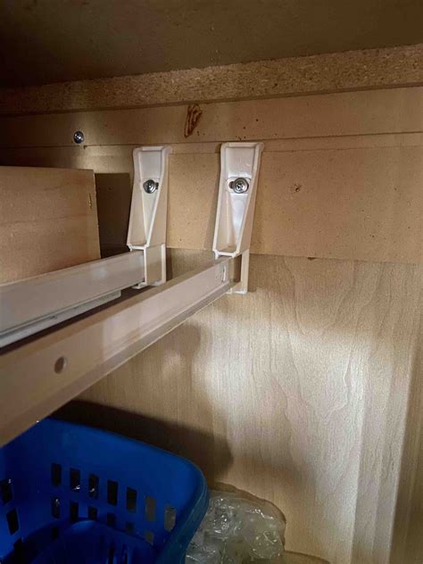 kitchen cabinet drawer bracket squares